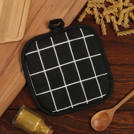 Dilan's sneak "cell", black color 17x17 cm 100% p/e