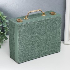Casket to the leatherette for jewelry 