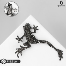 Frog brooch crawling, black-gray color in gray metal