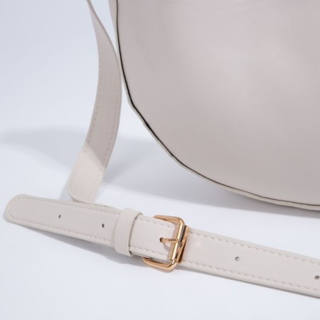 Baget bag on magnet, beige color-3