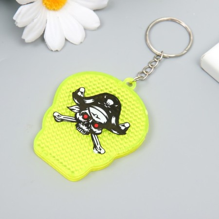 Browler plastic reflective cataphote "Pirate Skull" 5x5.5 cm-1