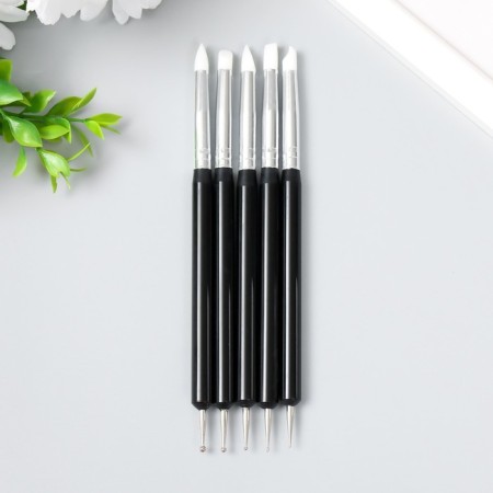 Tools for models and giving a set of 5 pcs 15 cm plastic, rubber, metal mix