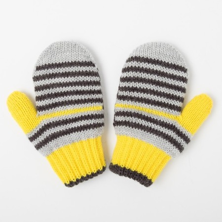 Mittens are children's double, yellow color, size 12-1