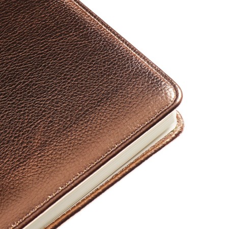 The diary is undathed, PVC cover, A5, 140 liter format, cell, metallic gold-5