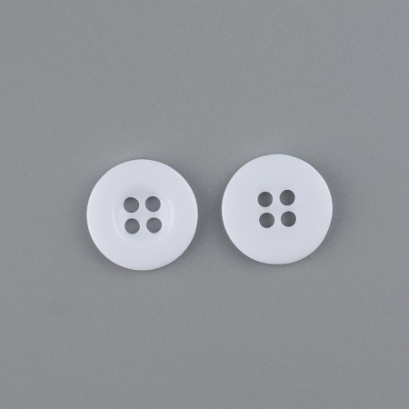 Button 4 punctures, d = 15 mm, white color-1