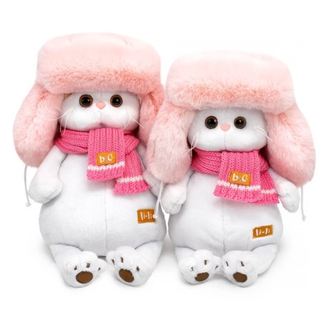 Soft toy "Lee" in a fur hat and scarf, 24 cm LK24-166-3