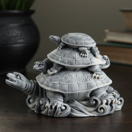 Souvenir "Three Turtles (Pyramid)" 8cm-1