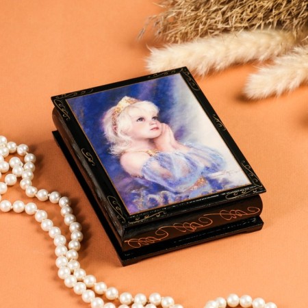 Casket "Princess", 10 × 14 cm, lacquer miniature