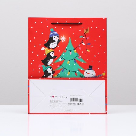 Gift package "Penguins on the Christmas tree", 26 x 32 x 12 cm-1