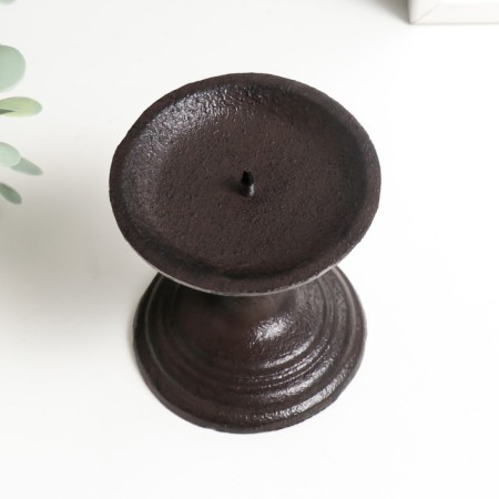 Cast iron candle for 1 candle "feudal lord" 9x9x9 cm-1