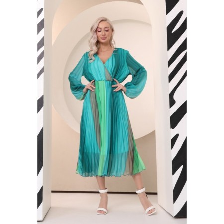 Women's dress, size 46, green color-8