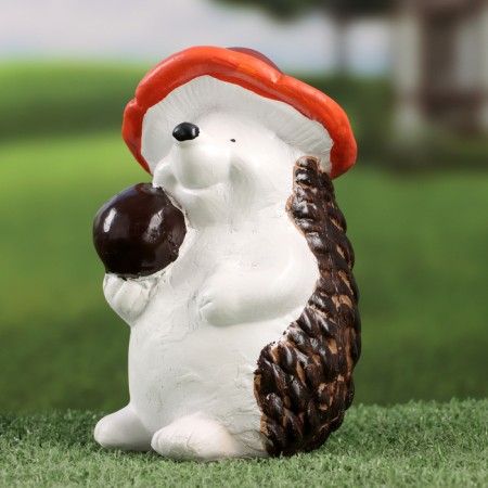 Garden figure "Hedgehog with an apple" 10x11x18cm-2