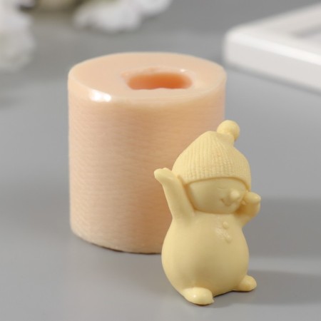Молд силикон "Снеговик" 4х2,5 х2,5 см-1
