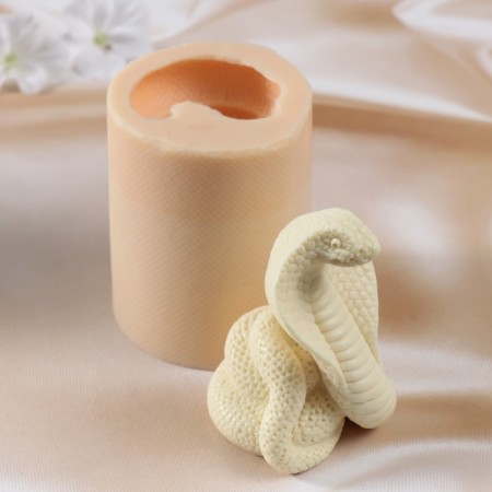 Silicone Mold "Snake No. 6" 9x6.5x6.5 cm-2