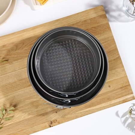 A set of baking forms “Elin. Circle ”, 3 subjects: D = 18/20/22x6.5 cm, removable bottom, anti -stick coating, black color-2