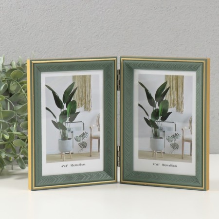 Photo frame plastic in 2 photos 10x15 cm "Golden checks with gold stroke