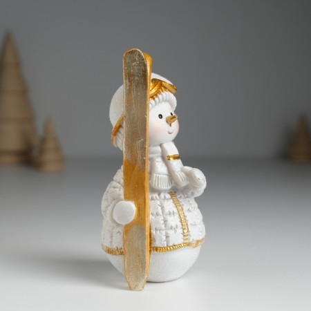 Souvenir Polystone "Snowman skier in a white-gold outfit" 5.5x5x10.2 cm-1