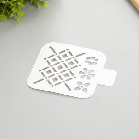 Plastic stencil "rhombus" 9x9 cm-1