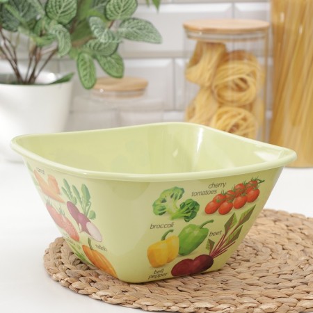 Plastic bowl bergamo, 4 l, 25.3 × 25.3 × 12.3 cm, with decor, light green color