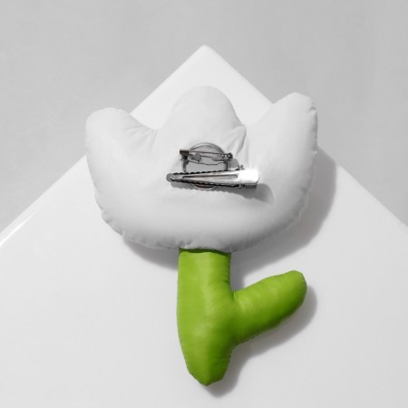 Tekstil “Flower” brooch tulip, white-green color-1