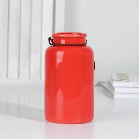 Vase "Time of Magic", the color is red-2