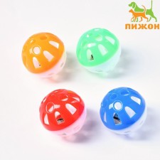 A set of 4 balls (ball diameter 4 cm) with a bell for cats, mixing mix