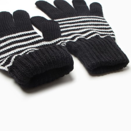 Female gloves, black color, size 18-2