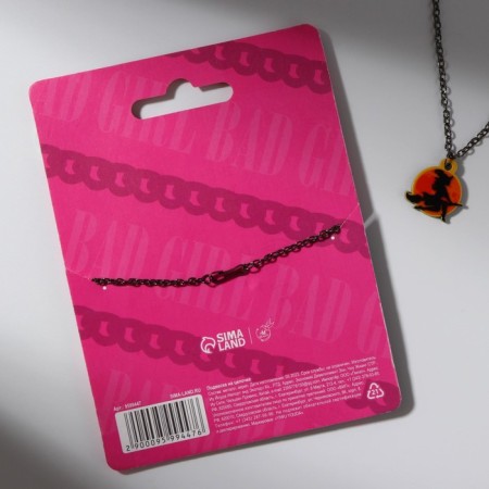Suspension on the chain on Halloween "Bad Girl".-5