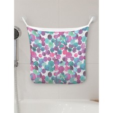 Organizer in a bath on suction cups 