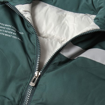 The vest insulated for boys, the color is green, height is 110-116 cm-2