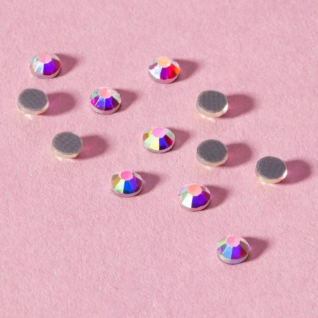 Thermoclayes “truncated cone”, with holography, glass, ss10, d = 2.8 mm, 100 pcs-1