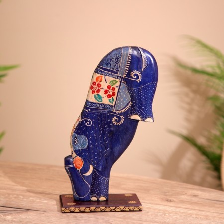 Souvenir "Elephant" on a stand, batik, tree 30 cm