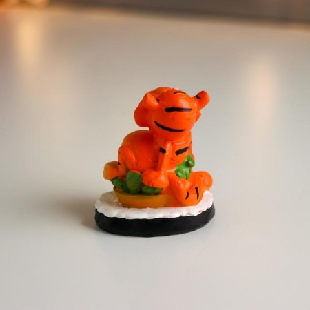 Souvenir Polystone "Red Tigrick Bath Procedures" MIX 6x4x5.5 cm-4