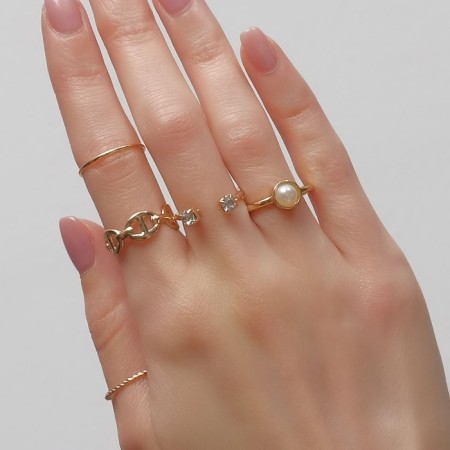 Ring set 5 pieces "perfect fingers" shine, white color in gold-2