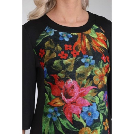 Women's dress, size 52-8