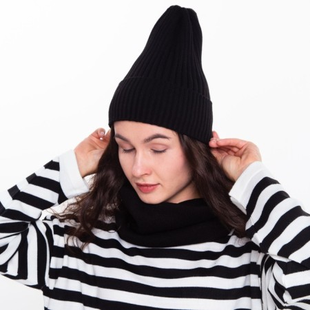 The female winter set (hat/snood), black color, size 56-58-1