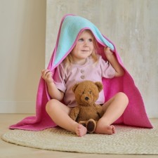 Toward Tensor Corner I, 75x75 cm, mint/pink color, 100% cotton, 360 g/m2