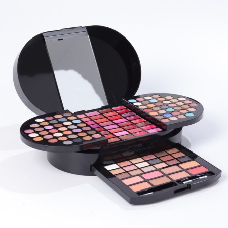 A set of professional cosmetics "Miss Young" No. 14-2
