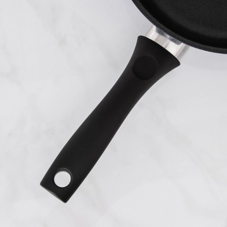 The pan “Tradition”, D = 22 cm, plastic handle, anti -stick coating, black color-3