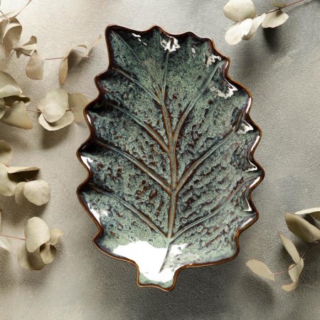 Ceramic ceramic salad bowl. Sheet ", 27.5 × 19 × 5 cm