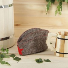 Hat for the bath 