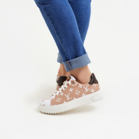 Women's sneakers, beige color, size 38-1