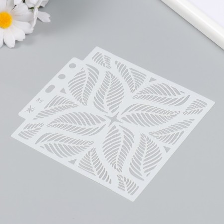 Plastic stencil "Fraternal star" 13x14 cm-1