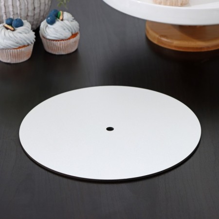 The cake substrate with a hole, d = 24 cm, h = 0.3 cm, the diameter of the hole 1 cm-1