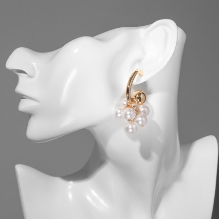 Earrings with pearls "bun" on the ring, the color is white in gold-1