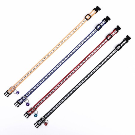 The collar of a reflective with paws 30 x 1 cm, kapron, mix of flowers-7