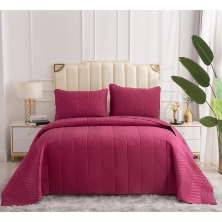 A set with a bedspread "Adonis", size 230x250 cm, 50x70 cm - 2 pcs, Bordeaux color