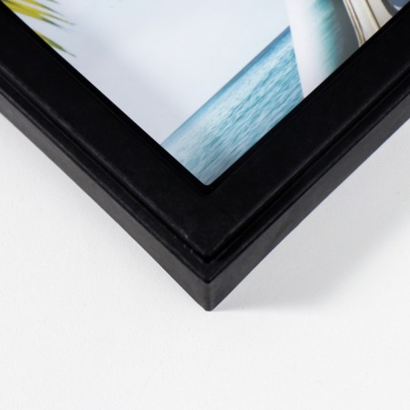 Photo frame plastic in 3 photos 10x15 cm "Lotuses" black 36x27 cm-1