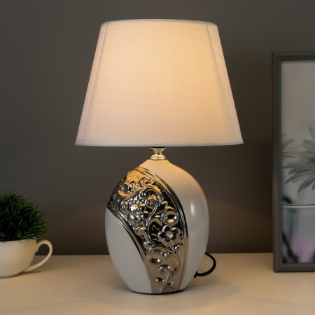 Board lamp 16516/1 E14 40W Belo-chromium 22x22x35 cm Risalux-1
