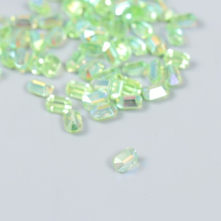 Decor for creativity Plastic "elongated crystal" set of 60 pcs green 0.8x0.6 cm